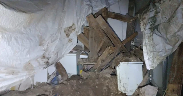 Erzurum da bir evde göçük; anne ile 2 çocuğu ağır yaralı Erzurum Haberleri