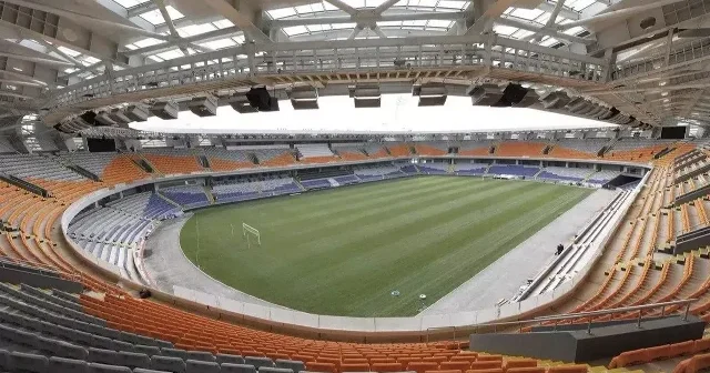 Haliç derbisinin stadı değişti Futbol Haberleri