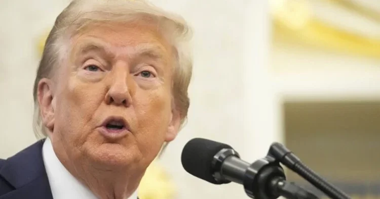 Trump ın hedefinde yabancı şirketler var: ABD li işçileri çalıştırın talebi