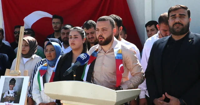 Adana, Mersin, Hatay ve Osmaniye de Gazzeli çocuklar için boş sıralar protestosu Adana Haberleri