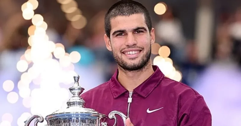 İspanyol tenisçi Carlos Alcaraz, yeniden zirvede!