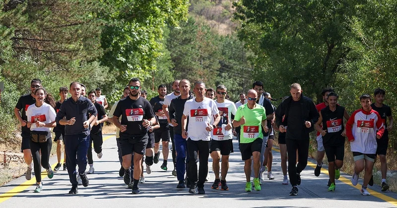 CHP Butlan gölgesinde yeni yaşını kutluyor Sözcü Gazetesi