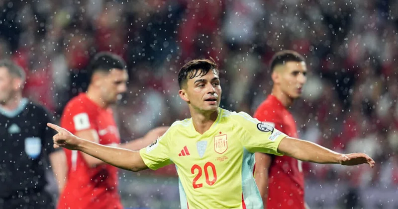 Pedri: Maçın başından itibaren üstünlük sağladık Futbol Haberleri