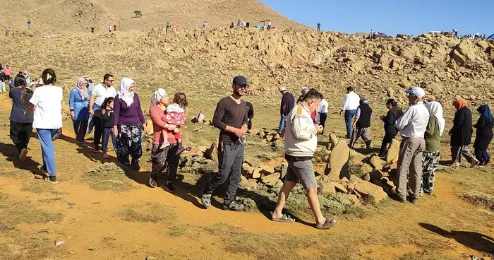 Yörükler 7 asırlık göç geleneğini Sandıras Dağı’nın 2 bin 300 rakımlı zirvesinde yaşattı