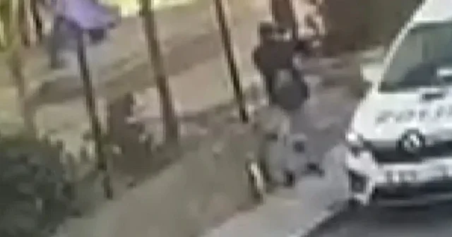 İzmir deki polis merkezine yapılan saldırı anı kamerada: İşte o görüntüler VİDEO İZLE