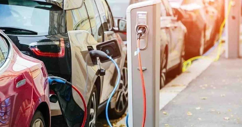 Elektrikli aracı olanlara kötü haber: Zam geldi!