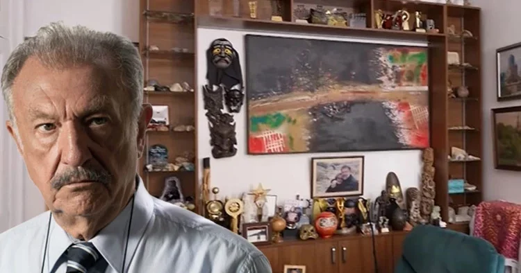 Sanat eseri dolu bir yuva... Usta oyuncu evinin kapılarını açtı!