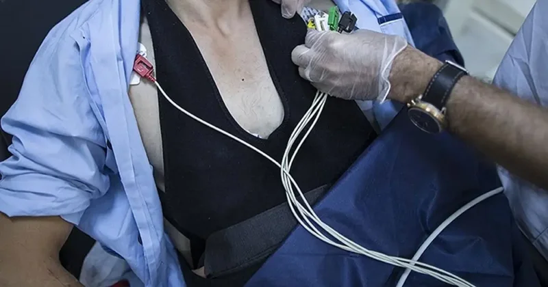 Kahraman doktor olmak için 30 hastaya bilerek kalp krizi geçirtti