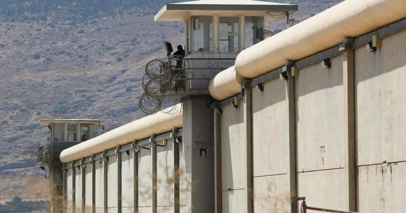 İsrail hapishanelerinde 8 Ekim 2023 ten beri 46 sı Gazze den 78 Filistinli yaşamını yitirdi