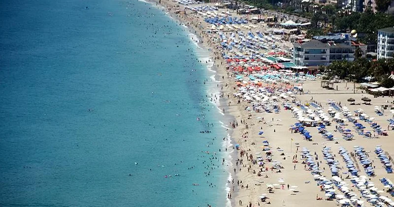 Antalya’da ünlü iş adamları gözaltına alındı: Şüpheliler İstanbul a götürüldü