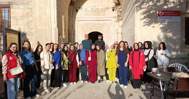 Çemişgezek Meslek Yüksekokulu öğrencileri ilçenin tarihi yerlerini gezdi Tunceli Haberleri