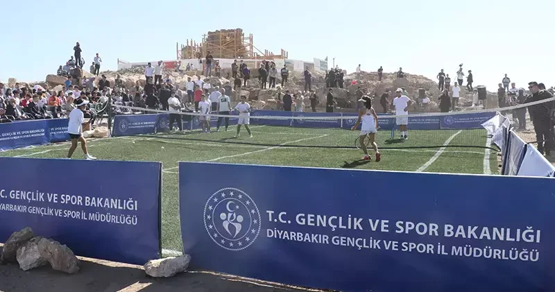 Zerzevan Cup 2025’in lansmanı tarihi Zerzevan Kalesi’nde yapıldı