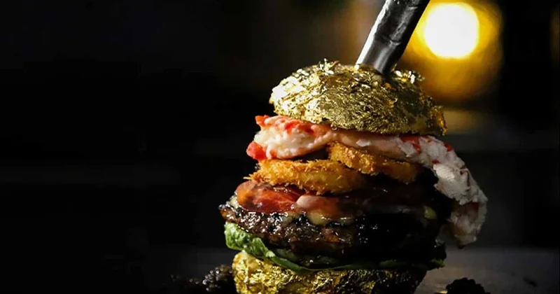 Bu hamburgerin fiyatı 460.000 TL, üstelik yemek için istemek de yetmiyor Sözcü Gazetesi
