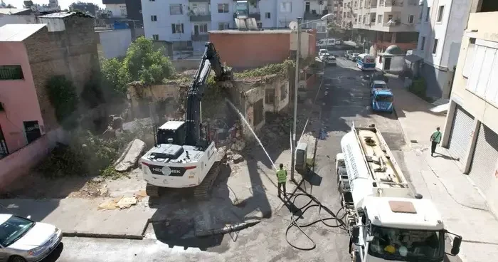 Akdeniz’de metruk yapılarla mücadele sürüyor
