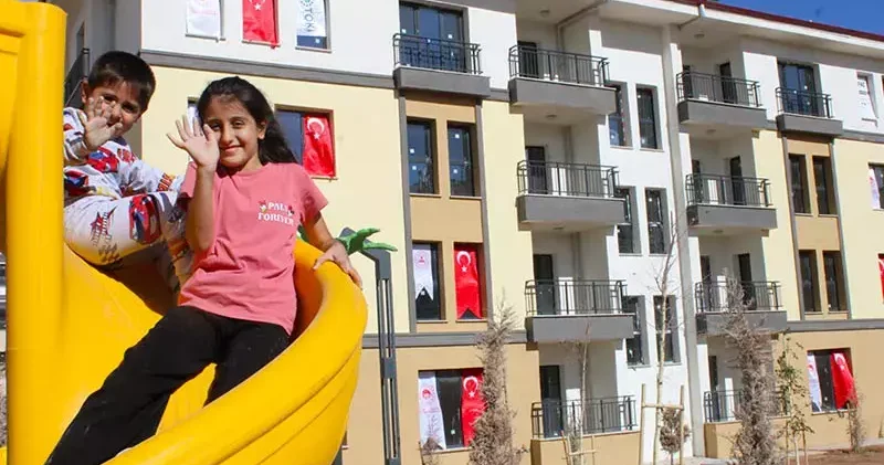 Malatya da 1130 depremzede daha yuvasına kavuştu