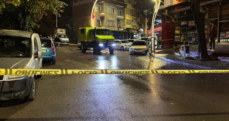 Sokakta jiletle dehşet saçan şahıs silahla vurularak öldürüldü