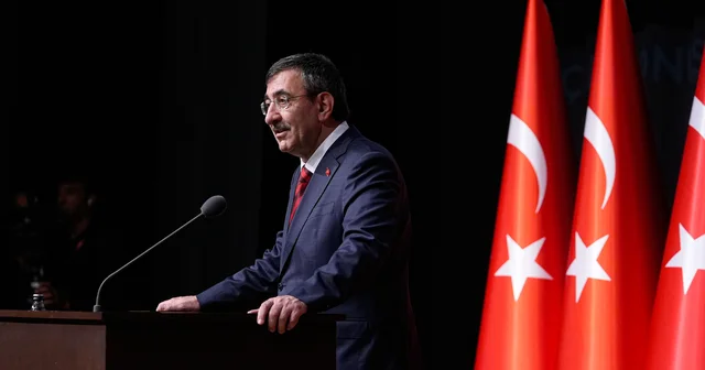 Başkentte I. Hukuk ve Teknolojide Yeni Ufuklar Uluslararası Sempozyumu düzenlendi Ankara Haberleri
