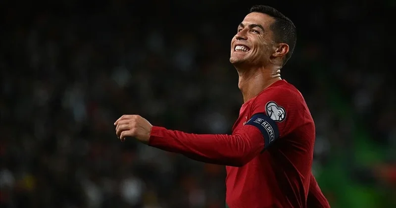 Ronaldo dan emeklilik açıklaması: Ailem bırakmamı istiyor... Sözcü Gazetesi