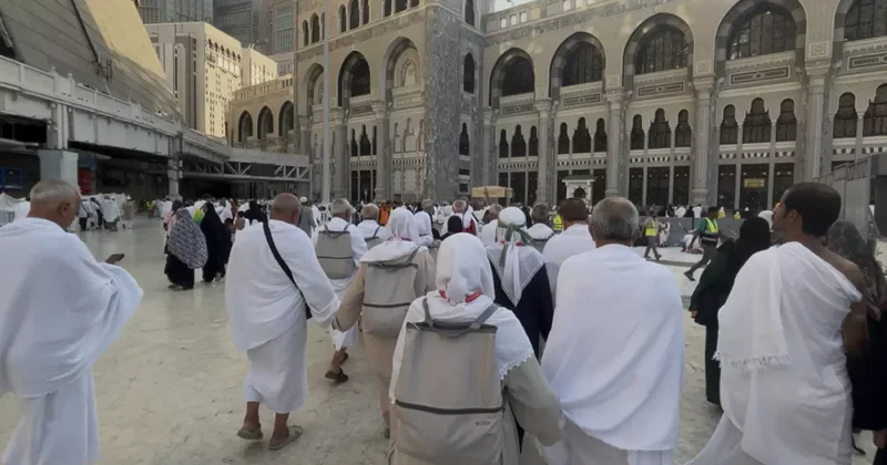 300 kişilik kafile umrelerini tamamlayarak yurda döndü
