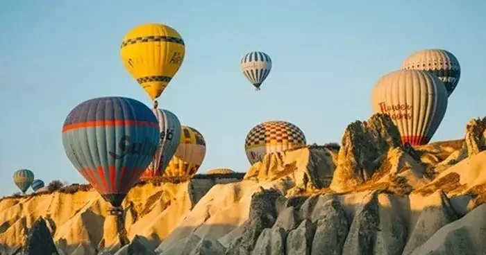 Kapadokya da olumsuz hava şartları balon turuna engel oldu