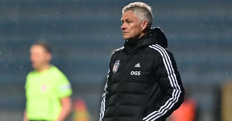 Solskjaer den şaşırtan karar! Eski görevine geri döndü