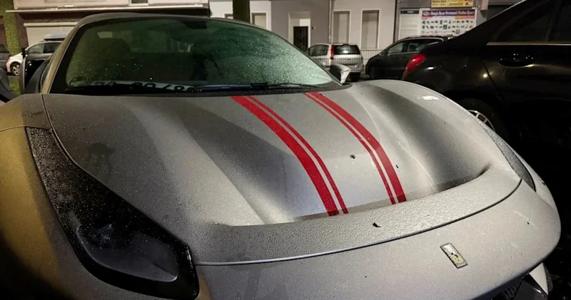 Dortmund da Türk loto milyoneri Chico nun Ferarri sine silahlı saldırı