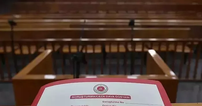 İzmir de 4 kişi Cumhurbaşkanına hakaretten tutuklandı!