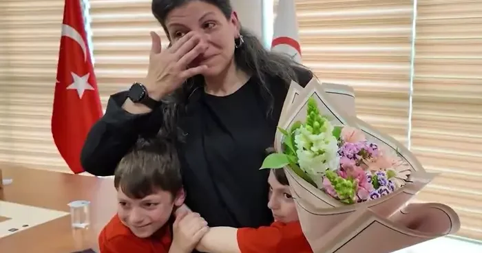 Düzce Belediyesi’nden personeline anneler günü sürprizi