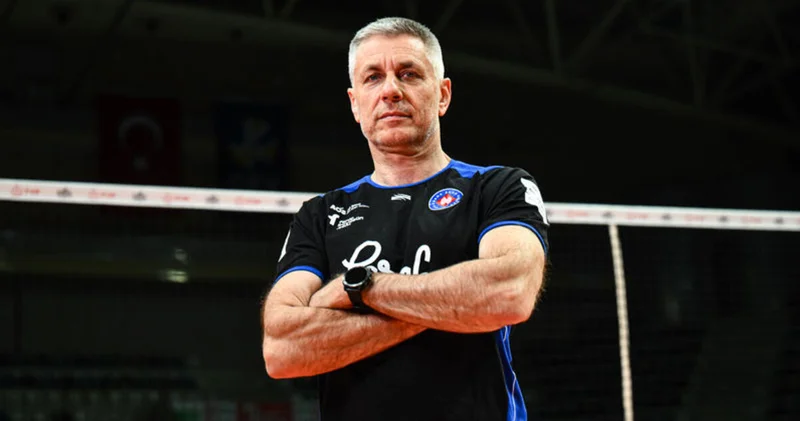 Halkbank Başantrenörü Radostin Stoytchev: Dörtlü Final e savaşmaya hazır gidiyoruz Voleybol Haberleri