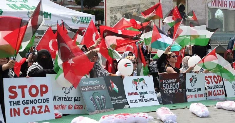 İsrail in saldırıları altındaki Filistinli kadınlar Trabzon da anıldı