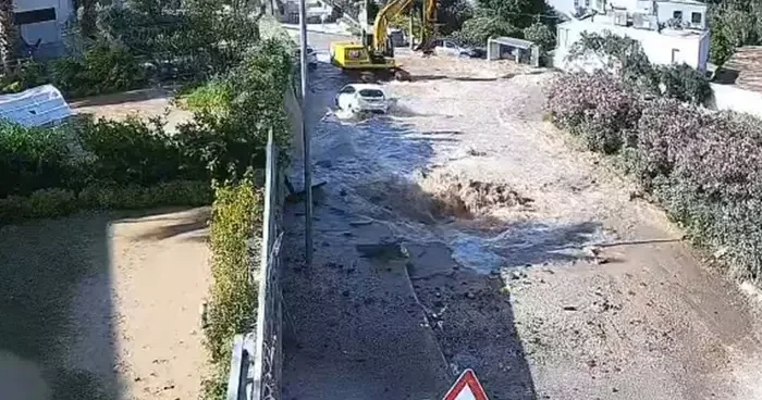 Bodrum da ana ishale hattı patladı ortalık savaş alanına döndü!