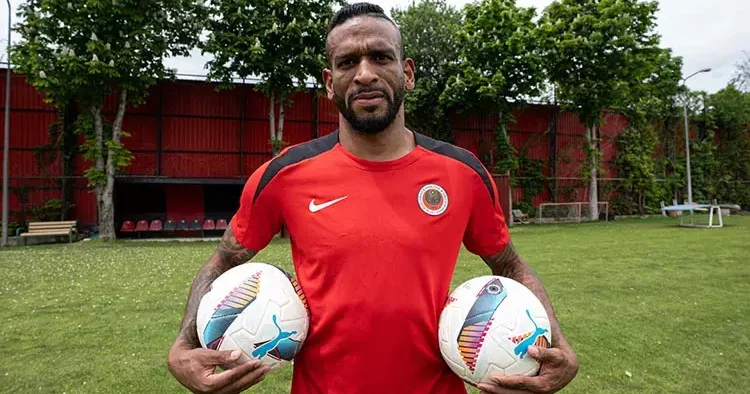 Amilton, Gençlerbirliği ndeki Süper Lig görevini tamamlamaya yakın