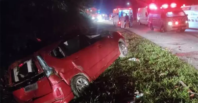 Malezya da öğrencileri taşıyan otobüs ile otomobil çarpıştı: 15 ölü