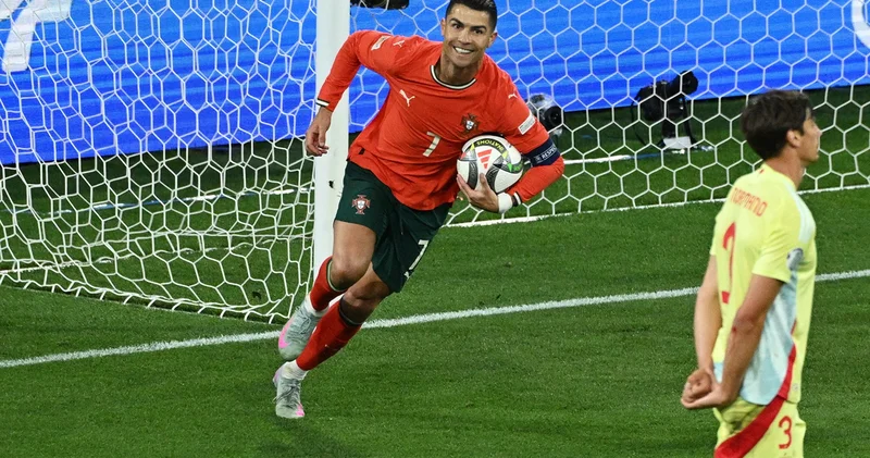 Cristiano Ronaldo dan tarihe geçen gol