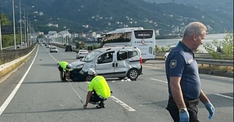Bayram dönüşü feci kaza! Refüje çarpan araç takla attı, abla kardeş hayatını kaybetti Sözcü Gazetesi