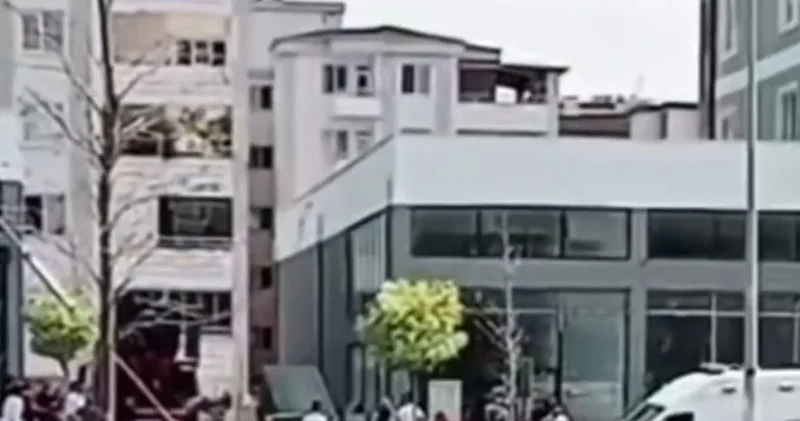 Gaziantep te korkunç olay! Temizlik yaparken 7 nci kattan düşen bina görevlisi can verdi