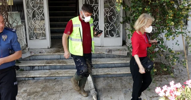 Belediye işçileri, sel temizliğinde karbonmonoksit gazından etkilendi Trabzon Haberleri