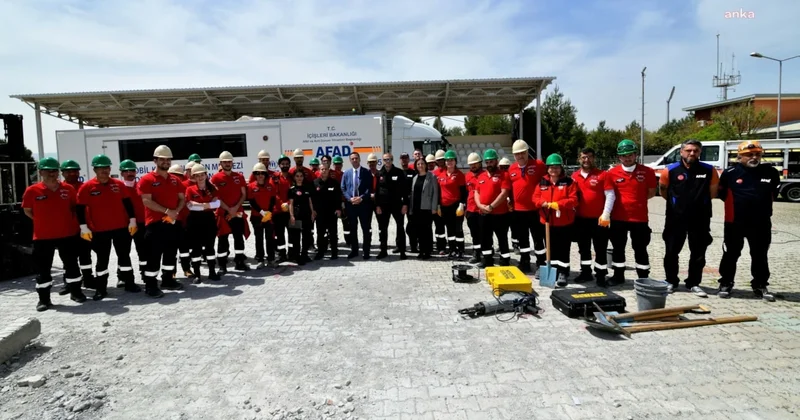 Bornova Belediyesi’nin ilk arama kurtarma ekibi göreve hazır Sözcü Gazetesi