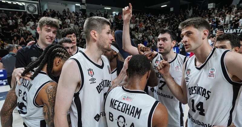 Beşiktaş Fibabanka: 97 Anadolu Efes: 70 MAÇ SONUCU Basketbol Haberleri