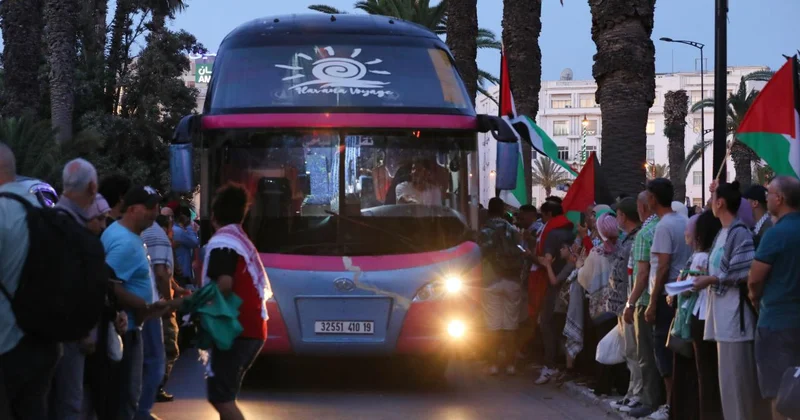 Tunus’tan Gazze’ye gitmeyi planlayan “Mağrip Direniş Konvoyu” yola çıktı