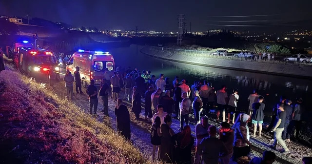 Kahramanmaraş ta sulama kanalına devrilen otomobildeki baba ve oğlu öldü, 2 kişi yaralandı Kahramanmaraş Haberleri