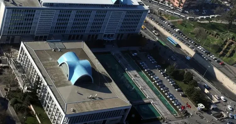 İBB ye yönelik yolsuzluk operasyonunda 10 kişi daha gözaltına alındı