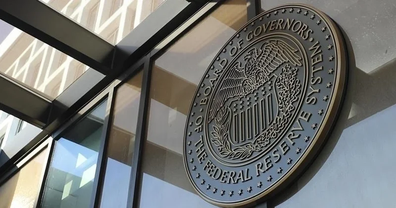 Fed tutanaklarında faiz indirimi kararsızlığı