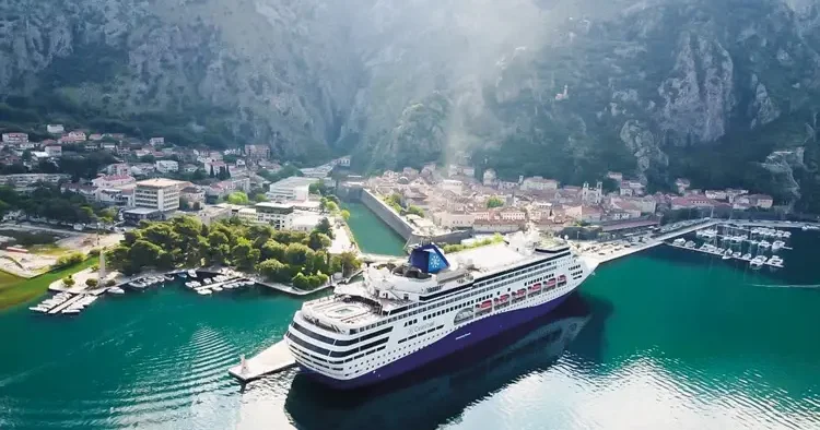 Kruvaziyerde rota Türkiye