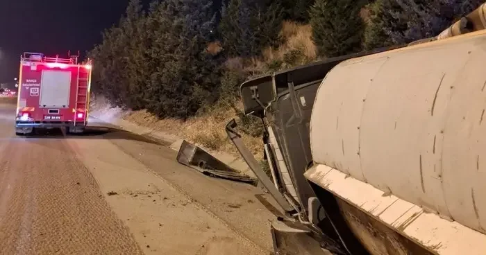 Osmaniye’de kontrolden çıkan tır devrildi: 1 yaralı