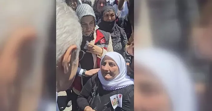 Şehit Celattin Uyanık ın annesi, Cumhurbaşkanı Erdoğan a Kürtçe selam gönderdi
