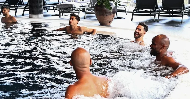 Beşiktaş, salonda ve havuzda antrenman yaptı!