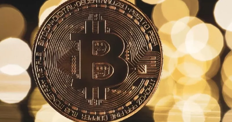 14 yıl sonra uyanan Bitcoin cüzdanları piyasayı salladı: 2,5 milyar dolarlık transfer