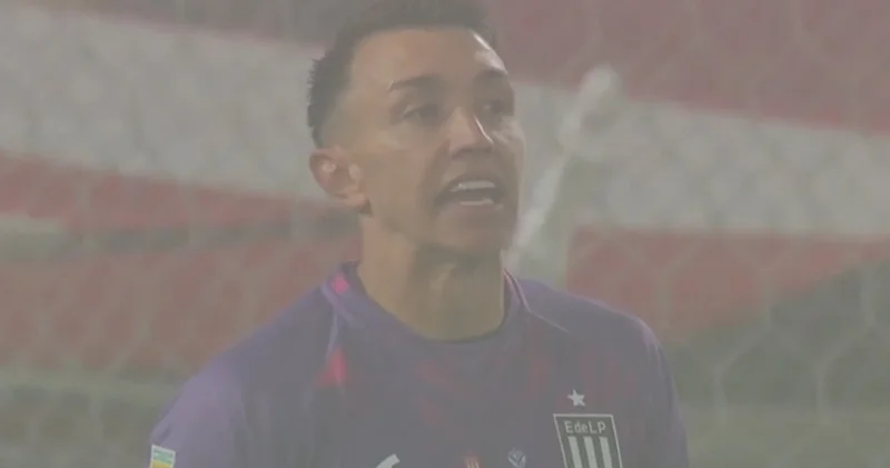 Muslera, 14 yıl sonra Galatasaray dışında bir takımın formasıyla...