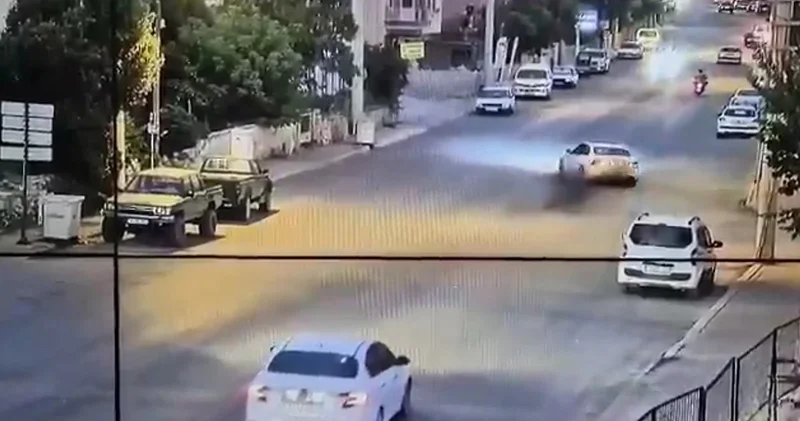 Drift denemesinde hüsran: Hem kaza yaptı hem ceza yedi
